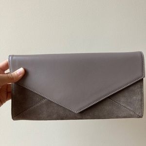 Cuyana Leather Clutch
